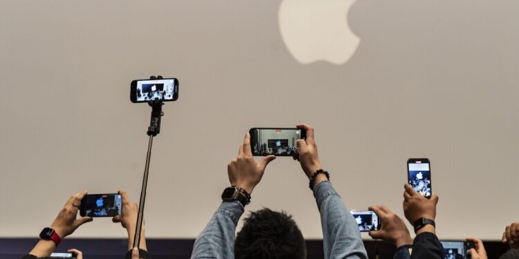 Apple set to unveil new products but without fanfare of traditional event | Tech News - Business Standard