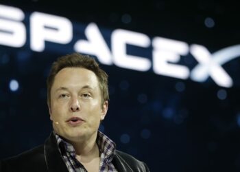 Elon Musk announces new company xAI